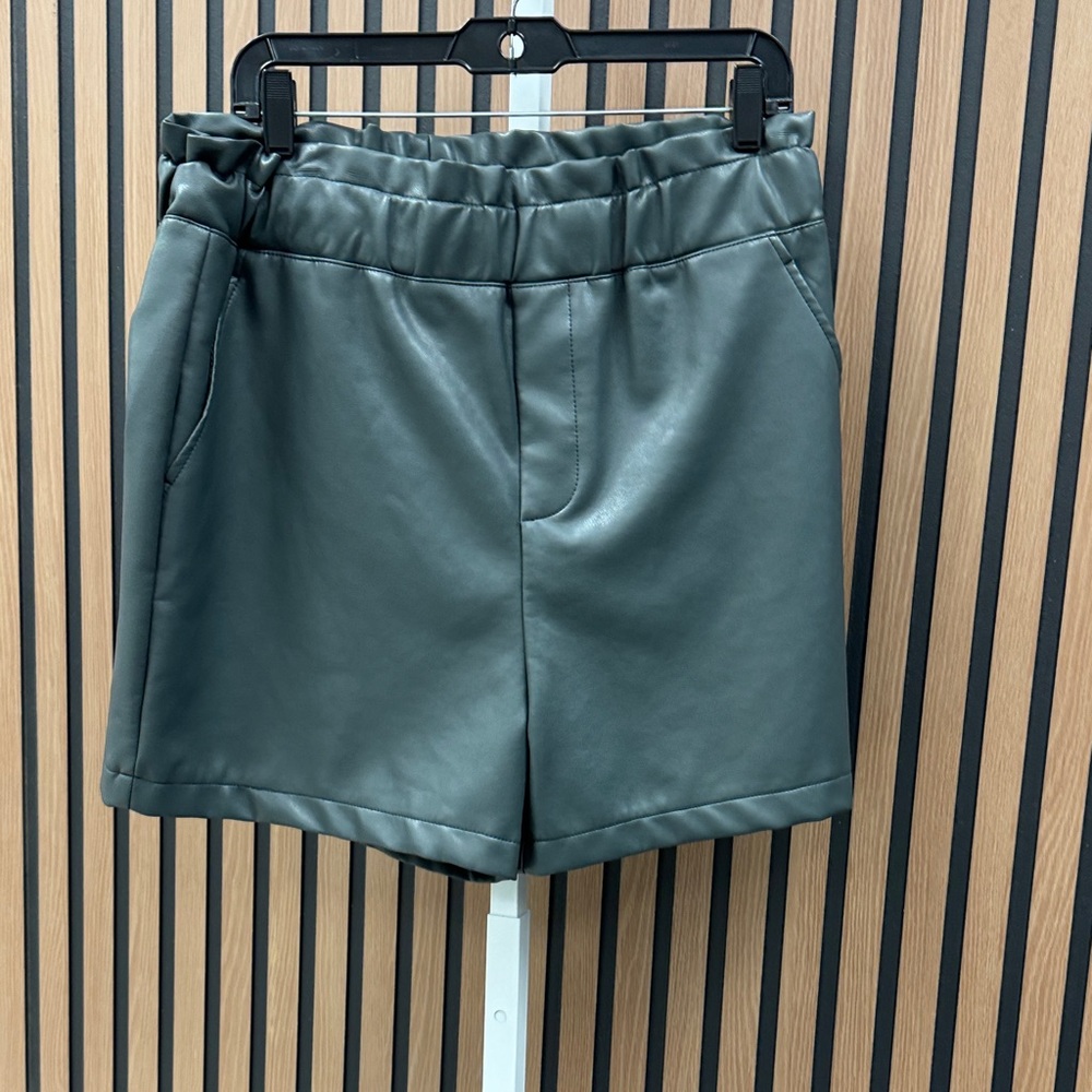 Elegant High Waist Faux Leather Shorts in Charcoal